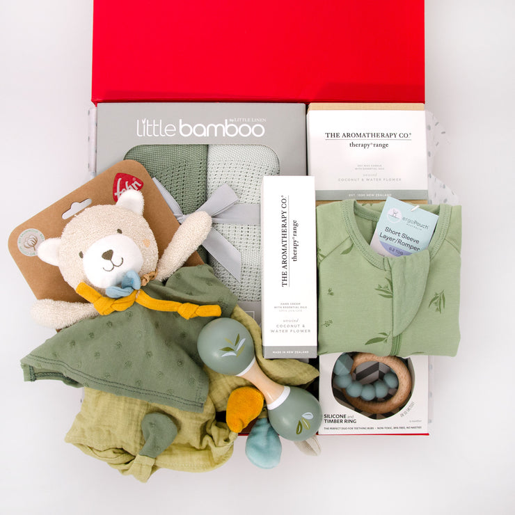 Whisper Mummy & Me Hamper - Olive