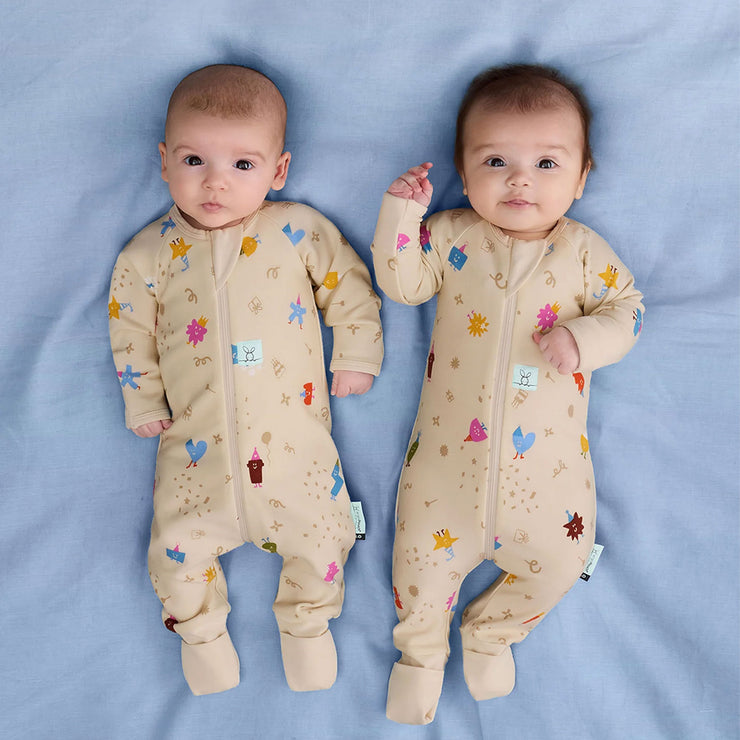 ergoPouch Long Sleeve Layer Romper 0.2 Tog - Birthday Blobs